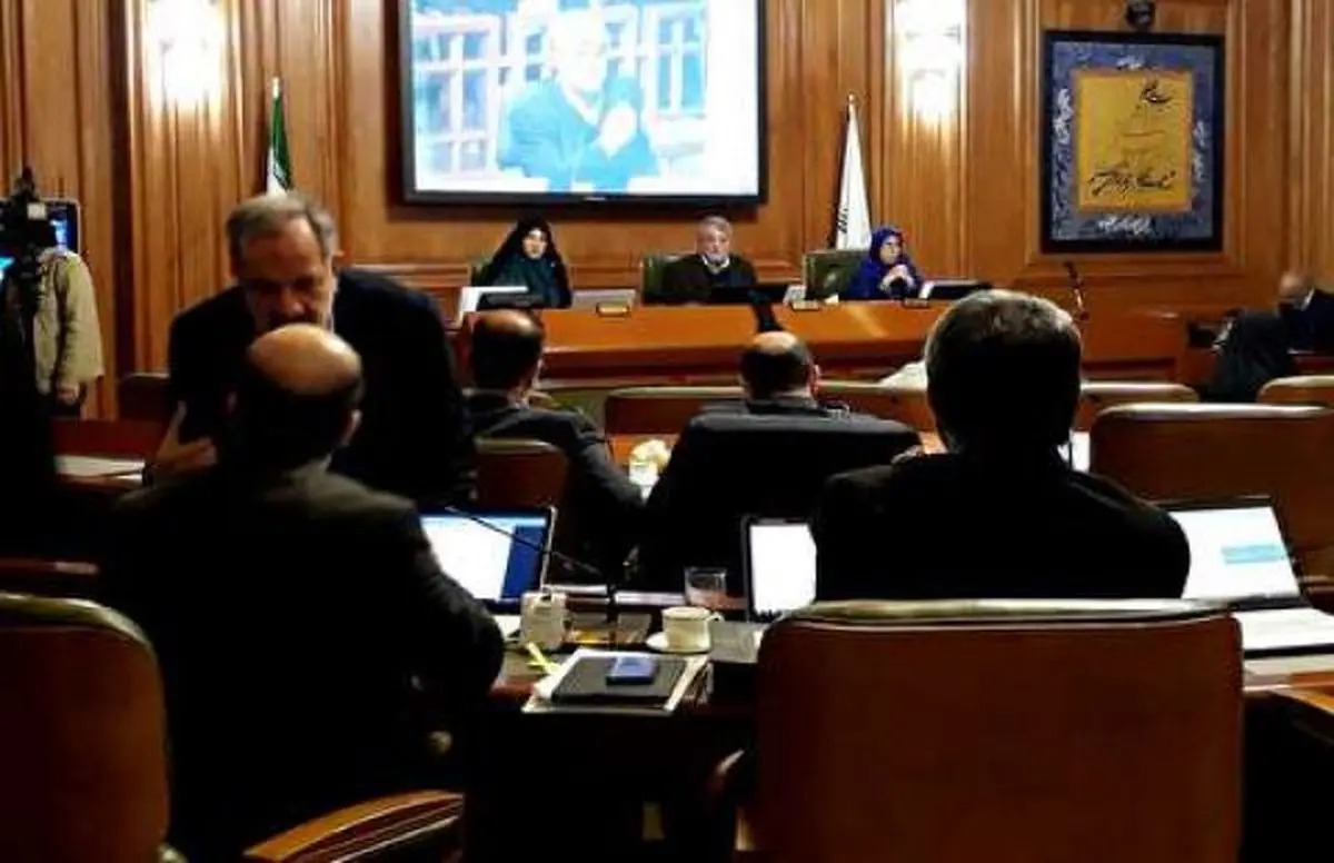 هزینه سنگین قهر و آشتی ها در شورای شهر برای اصلاح طلبان/شعار یکدست و متحد بودن اصلاح طلبان شورا فراموش شده است؟