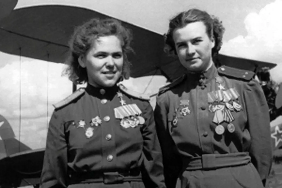 جادوگران شب؛ زنانی که نازی ها از آنها وحشت داشتند! عکس