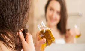 خواص روغن رزماری برای مو وشیوه کاربرد آن