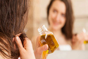 خواص روغن رزماری برای مو وشیوه کاربرد آن