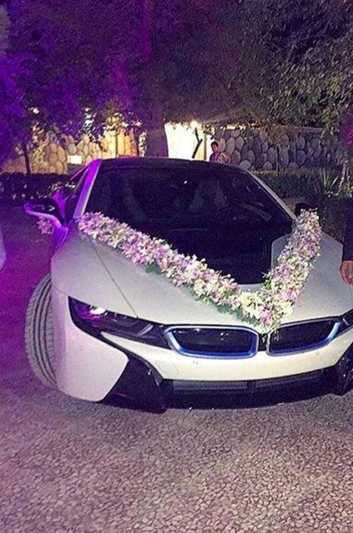 بازار داغ ماشین عروس کلاسیک با موتور پراید!