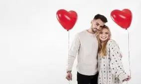 4 ترفند زنانه برای عاشق کردن همسر!!