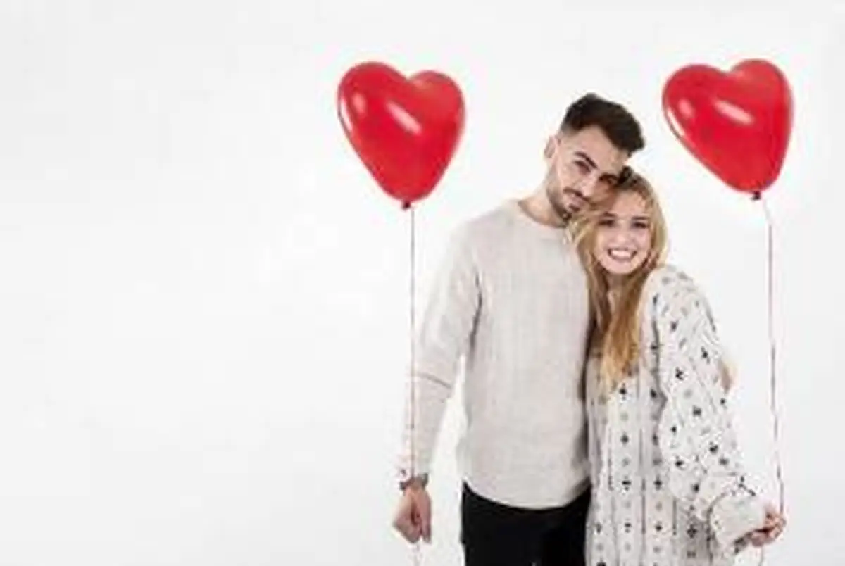 4 ترفند زنانه برای عاشق کردن همسر!!