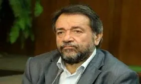 می‌ترسم دلار به ۲۰ هزار تومان برسد/ برای وضعیت بودجه گریه می‌کنم