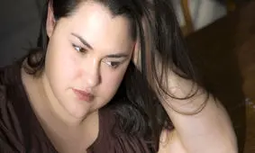 رابطه استرس و چاقی چیست و چگونه می‌توان با آن مقابله کرد؟