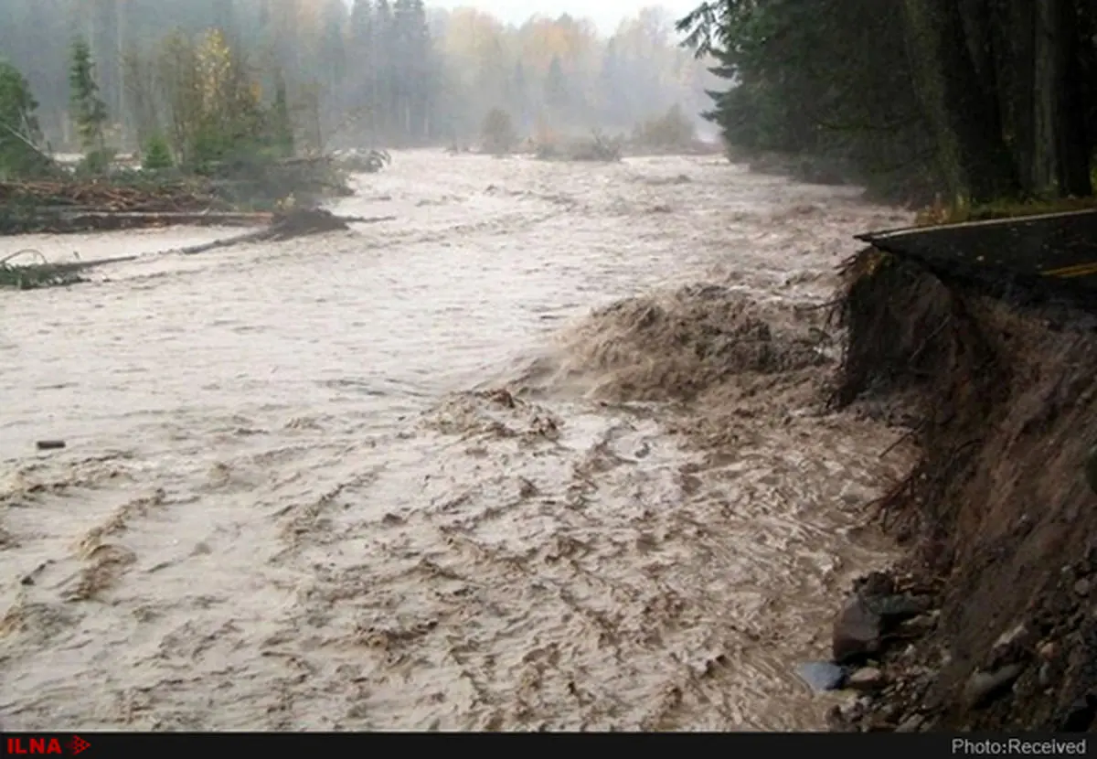 گرفتار شدن دو نیروی اورژانس اندیکا در سیل/ از سرنوشت یکی از تکنسین‌ها هنوز خبری نیست