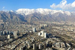 یک محقق زلزله و آتشفشان: انتشار بوی نامطبوع در تهران ناشی از زباله است نه آتشفشان!