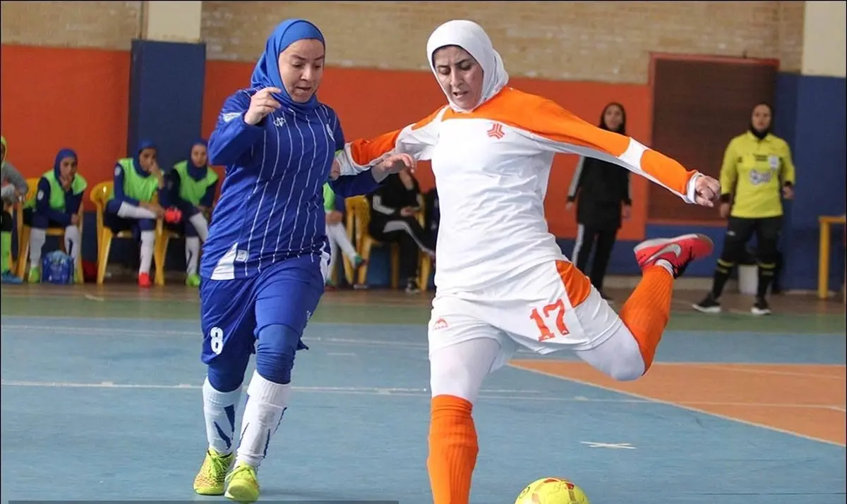 نبرد دختران فوتسال برای آخرین سهمیه پلی‌آف