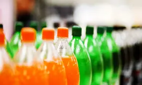 ویدئو/آیا با دیدن این گیف بازهم مایل به نوشیدن نوشابه‌های غیر استاندارد هستید؟