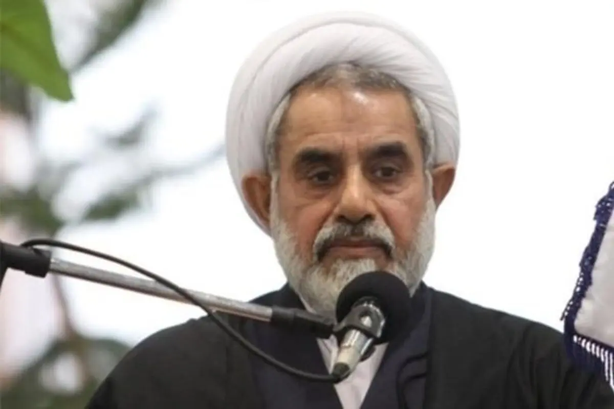 امام جمعه موقت ساری: بدحجابی و بی حجابی حربه دشمنان است
