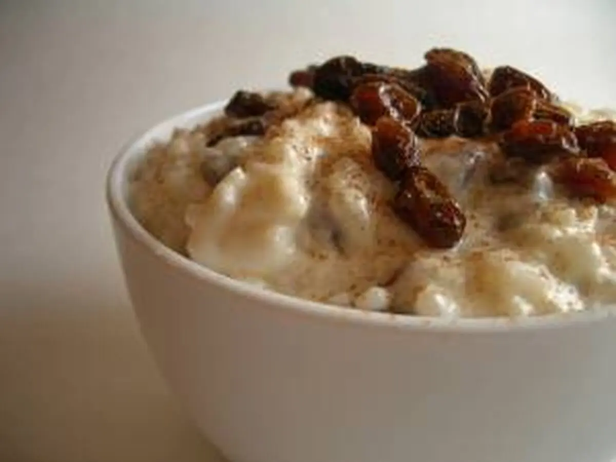 طرز تهیه شیر برنج کشمش