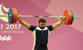 شکستن غیر رسمی رکورد جهان توسط کیا قدمی در مسابقات وزنه‌برداری استانی