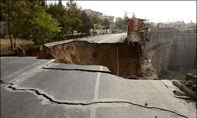 خطر رانش زمین در کمین روستای میراحمد غریبی‌ها در دهدز