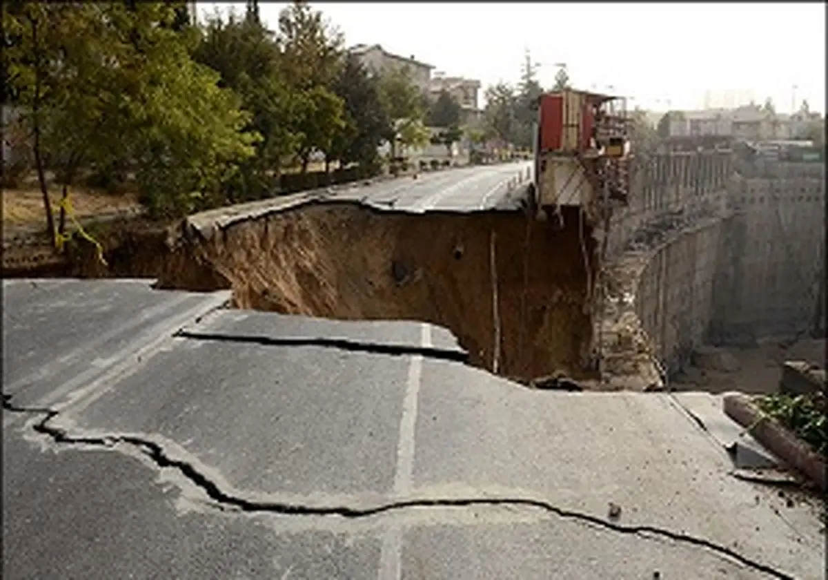 خطر رانش زمین در کمین روستای میراحمد غریبی‌ها در دهدز