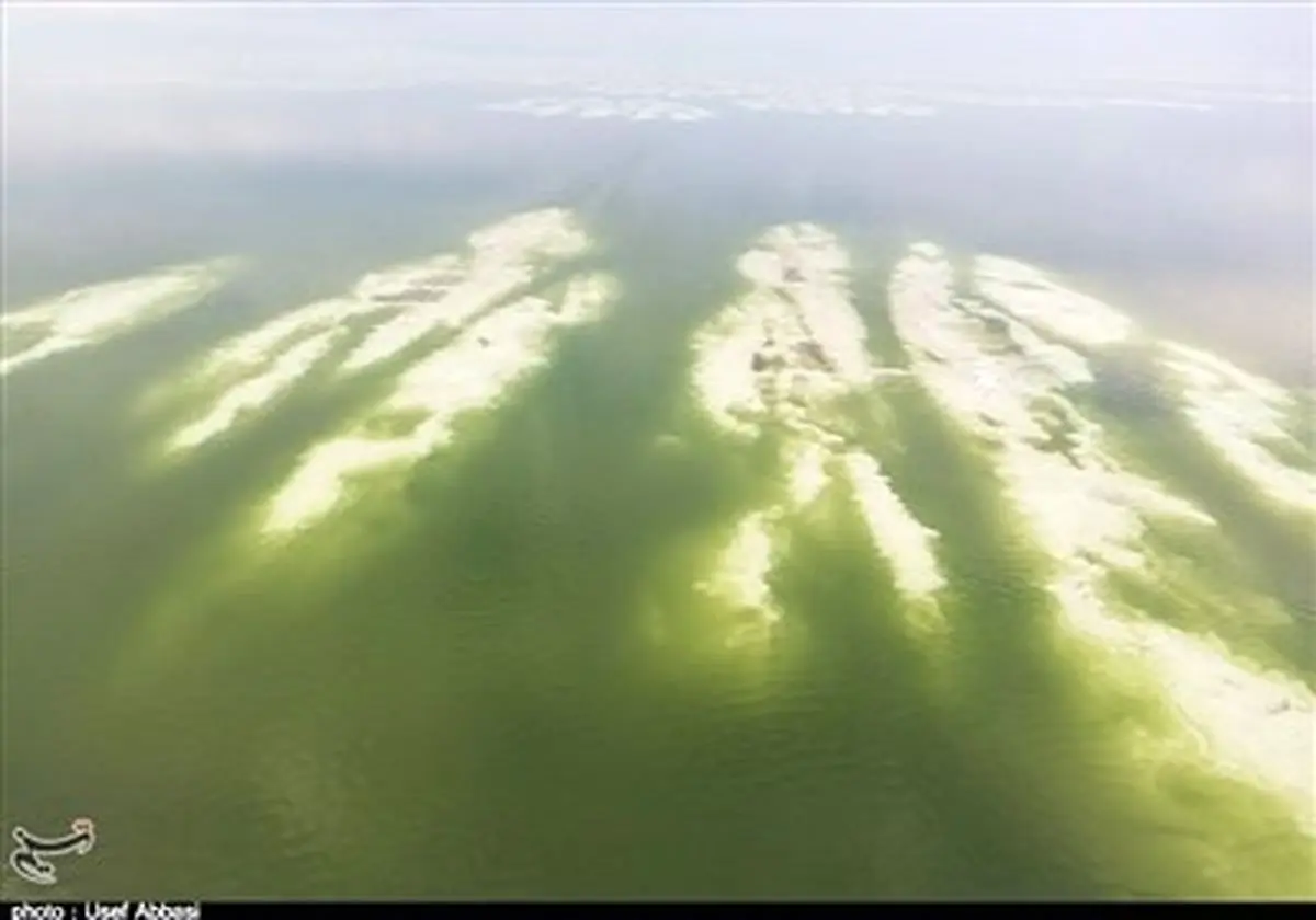 جنوب دریاچه ارومیه بی‌آب ماند