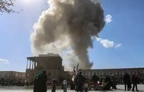 حمله دیروز به اصفهان و اقدام کارمند شریف متروی اصفهان/ ویدئو