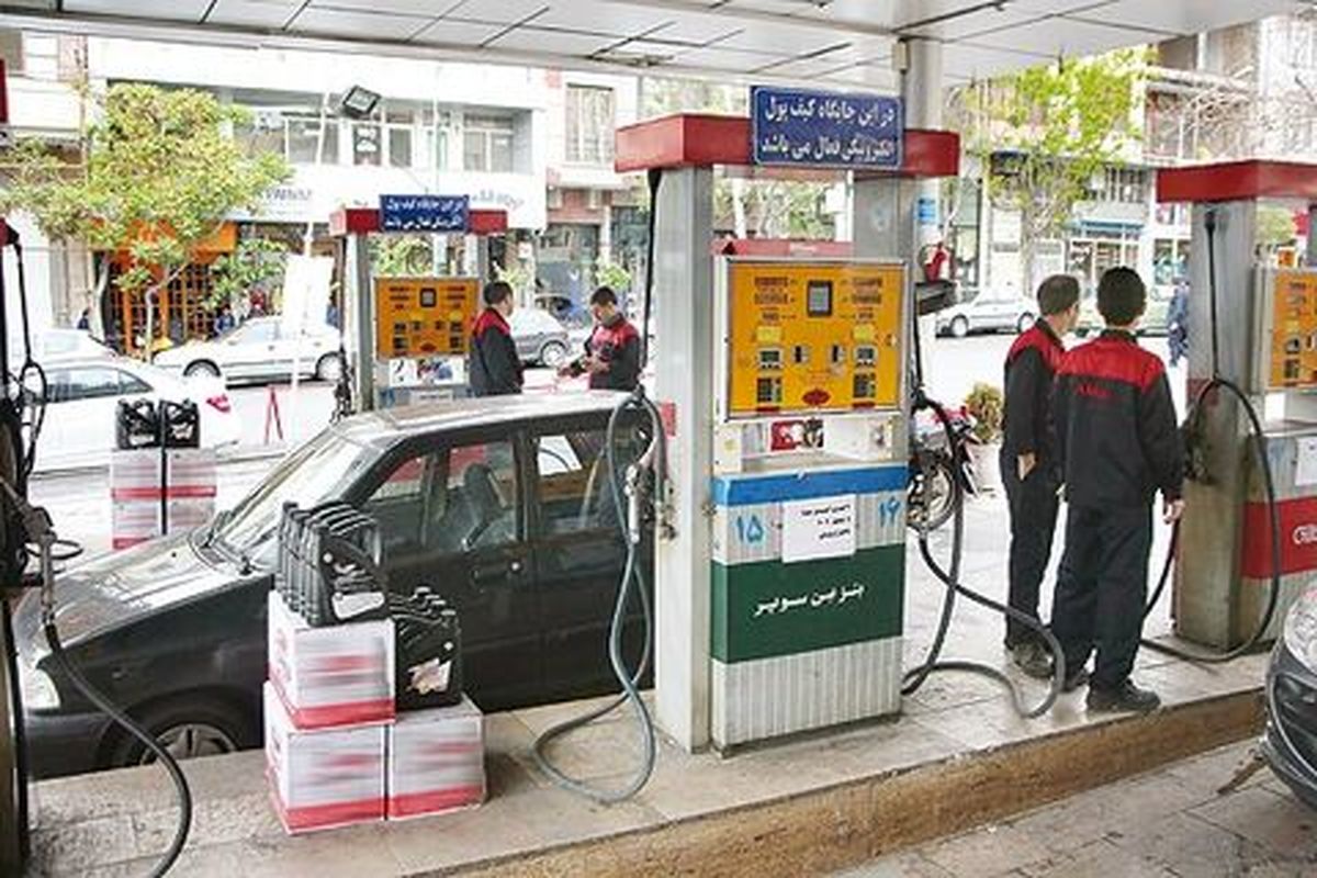 فروش مکمل در جایگاههای سوخت ممنوع است