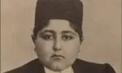 سفر در زمان؛ «احمدشاه» هنگام جلوس بر تخت مرمر در کاخ گلستان