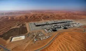  عربستان سعودی در حال بررسی دور زدن تنگه هرمز از طریق گسترش خط لوله نفت به دریای سرخ است

