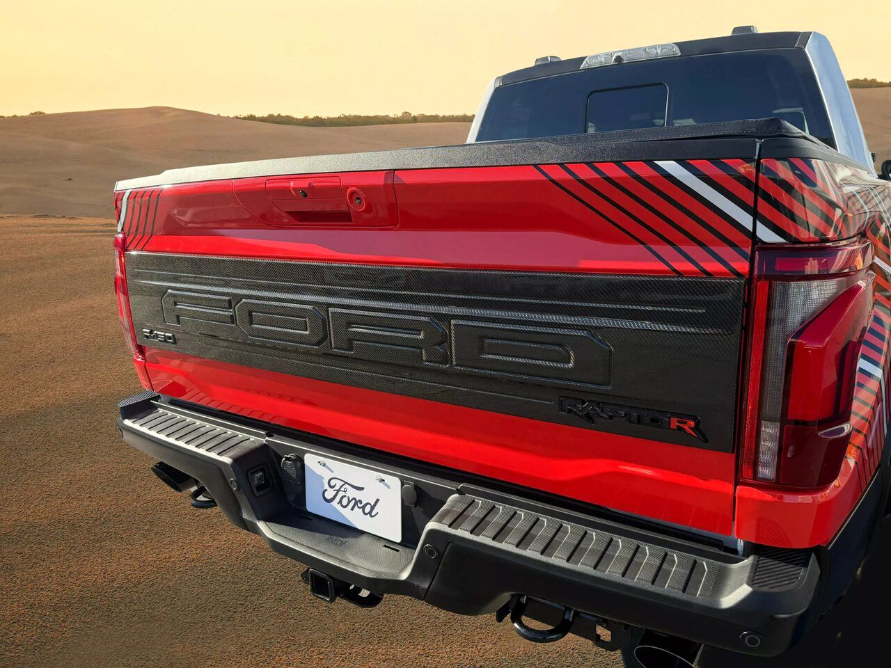 اژدهای صحرا به میدان آمد / ۹۰۰ اسب آماده تاختن