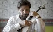 بیژن مرتضوی در کنار تام کروز در حاشیه بازی فینال جام جهانی ۲۰۲۶/ عکس