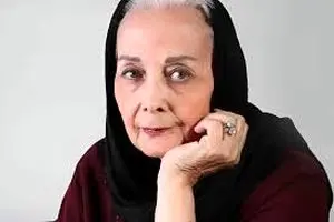 سفر در زمان؛ «کتایون امیرابراهیمی» بر پشت بام خانه اش در تهران؛ دهه 40