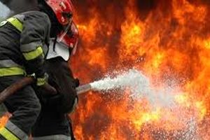 آتش سوزی انبار ضایعات در شهرک شهید رجایی مشهد / ویدئو