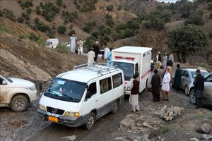 سقوط اتوبوس به دره در شمال پاکستان ۲۰ کشته برجای گذاشت/ ویدئو