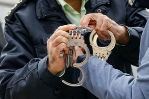 عضو شورای شهر مسجدسلیمان بازداشت شد

