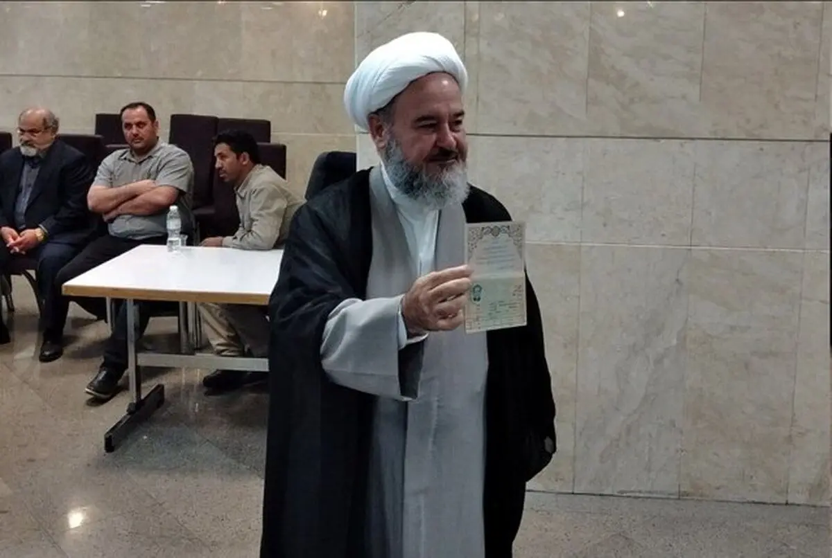 حجت‌الاسلام اکبری برای انتخابات ریاست جمهوری ثبت‌نام کرد

