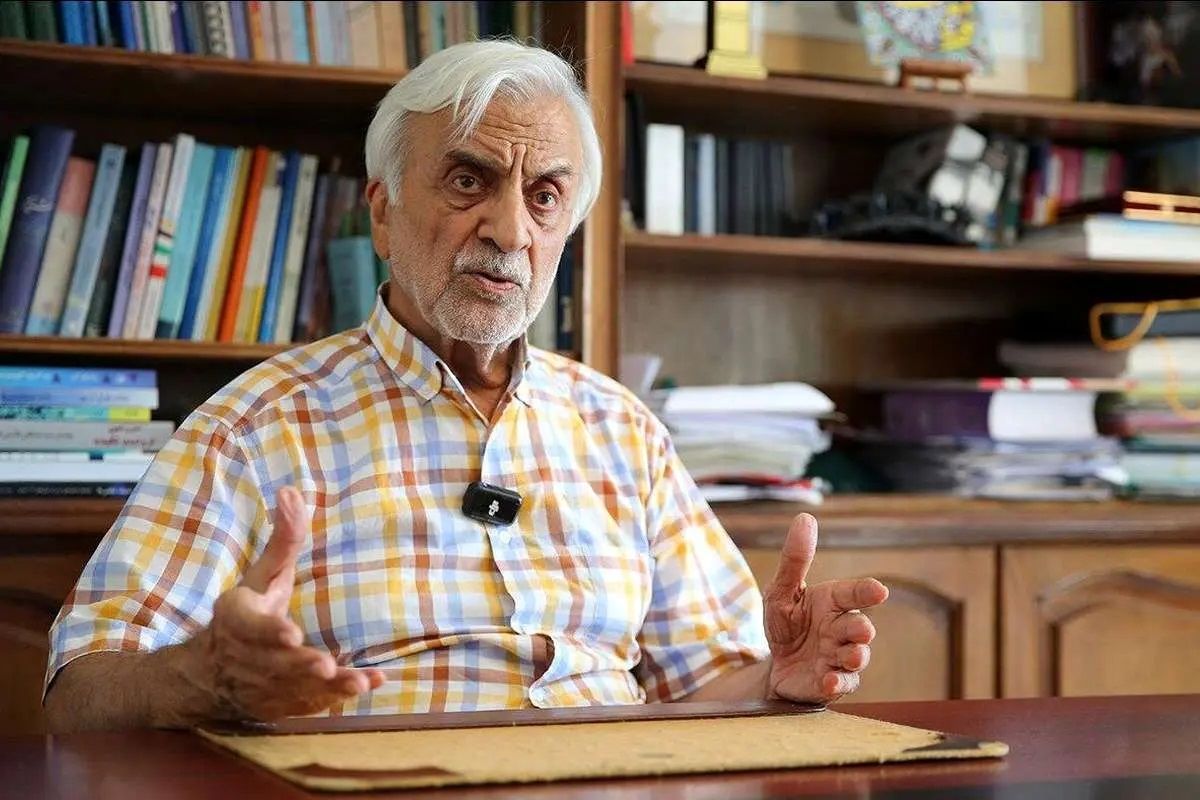 هاشمیطبا: تسویه حساب با روحانی تمام نمیشود/شعار انقلاب نه شرقی، نه غربی بود یعنی نه غرب در کار ما دخالت کند و نه شرق