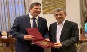 دکترای افتخاری نتانیاهو به احمدی‌نژاد رسید!