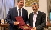 دکترای افتخاری نتانیاهو به احمدی‌نژاد رسید!