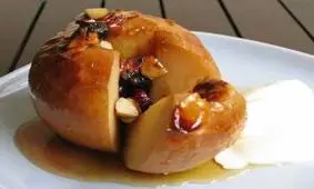 طرز تهیه دسر سیب پخته