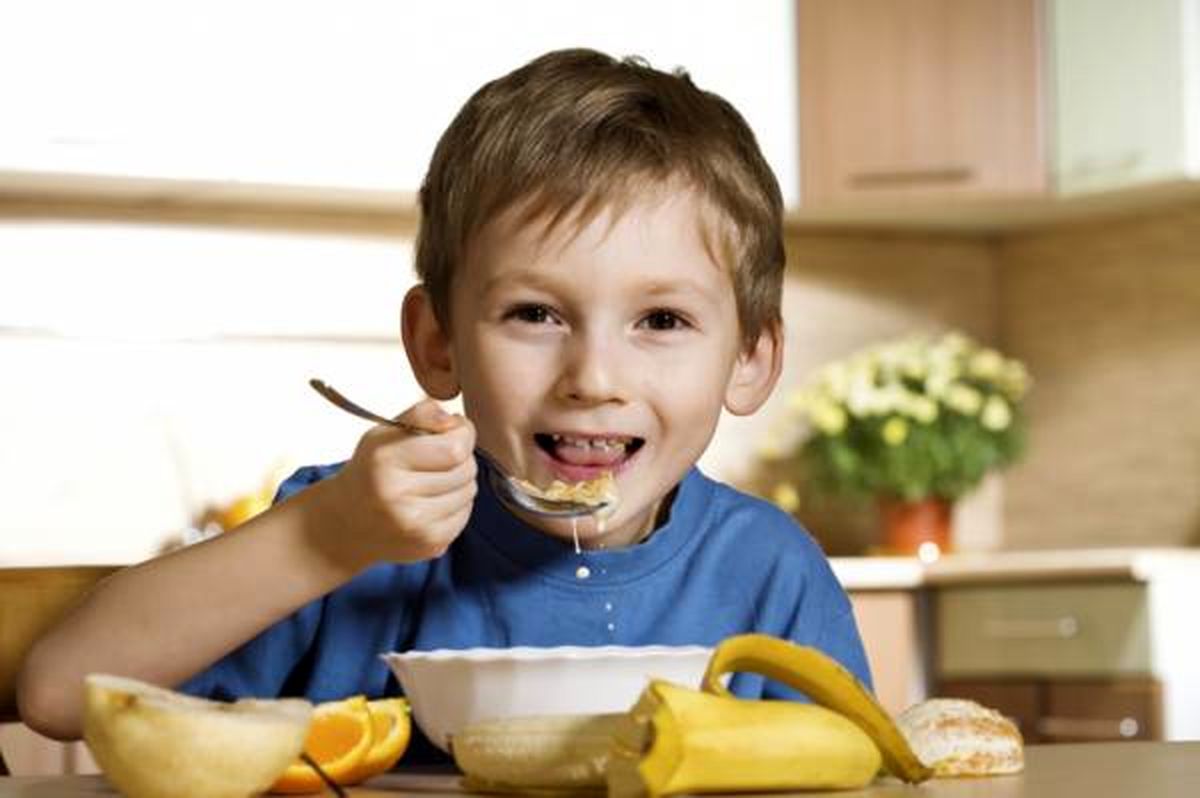 بهترین و مناسب ترین میان وعده برای کودکان