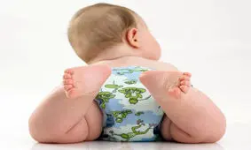 به هیچ وجه پوشک کودک را دیر عوض نکنید!