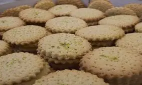 شیرینی زنجبیلی با روش پخت ابتدایی