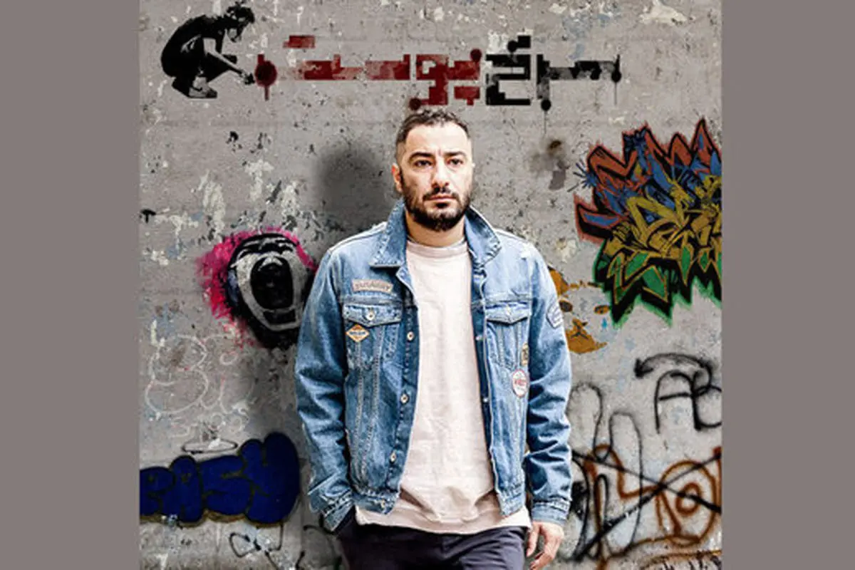 عکس/پوشش نظامی نوید محمدزاده در «سرخپوست»