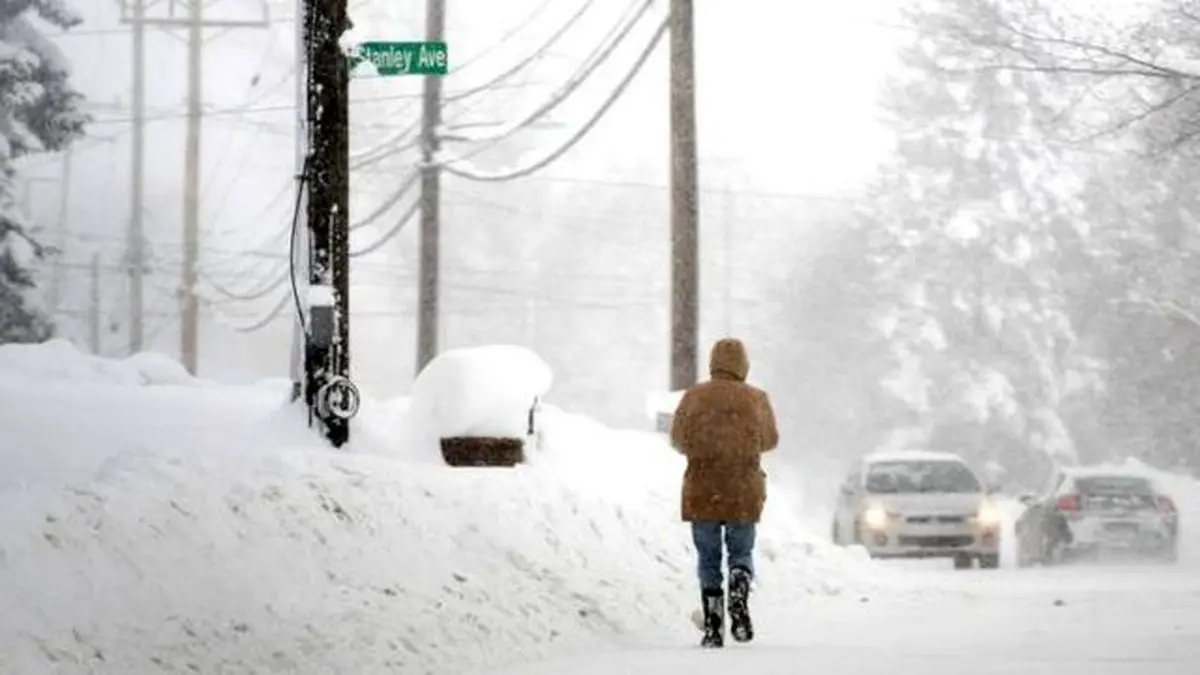 امدادرسانی به 60 نفر کولاک‌زده/ برف در راه البرز