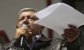 اوبرادور اموالش را برای خبرنگاران افشا کرد