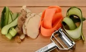 فیلم / 5 روش عالی برای پوست کندن هرچه ساده تر مواد غذایی