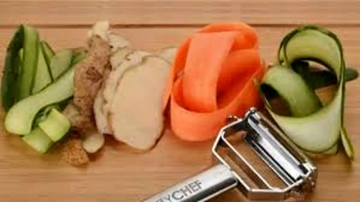 فیلم / 5 روش عالی برای پوست کندن هرچه ساده تر مواد غذایی