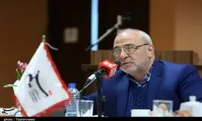 حاجی‌دلیگانی‌: امیدوار به تامین نیازهای آبی اصفهان در قالب مصوبه ستاد احیای زاینده رود هستیم