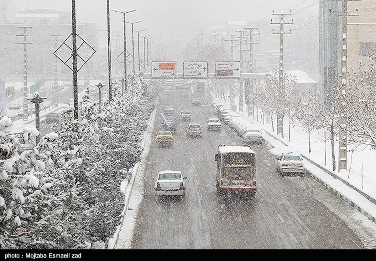 بارش برف در محورهای اصلی چند استان