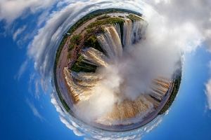 تصویر ۳۶۰ درجه هوایی از آبشار ایگوازو