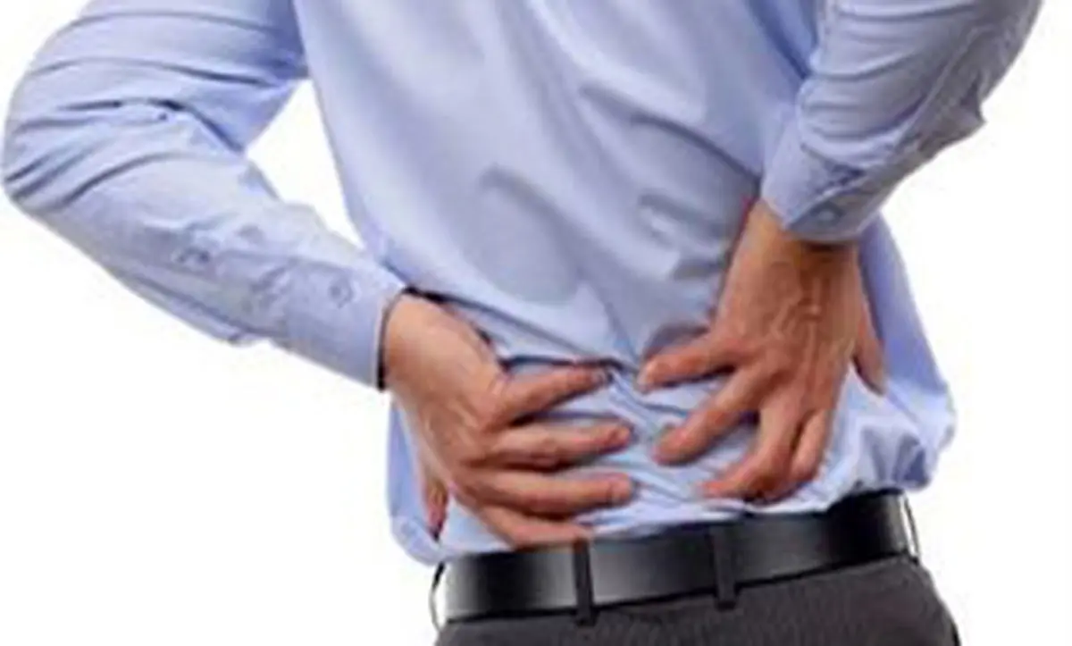 چه زمانی برای درمان دیسک کمر باید عمل جراحی شویم؟