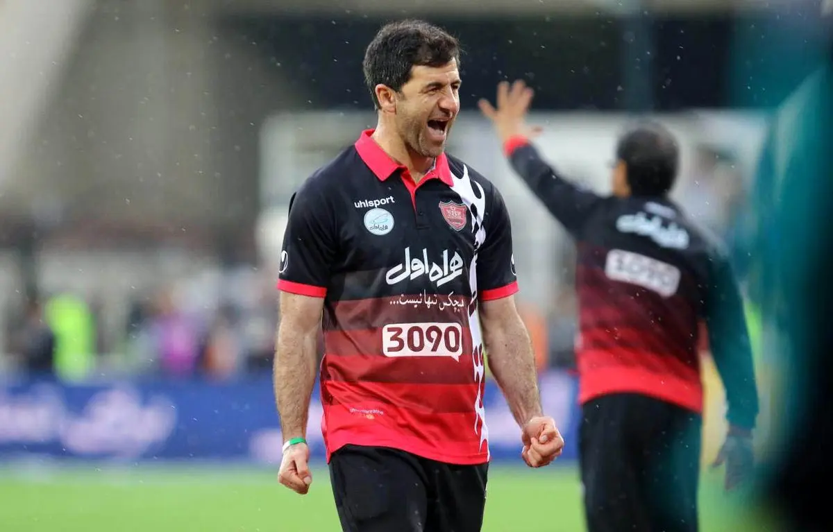 تقدیر از مربی پرسپولیس در کانادا