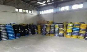 ۱۱۰ حلقه لاستیک خارجی قاچاق در زاهدان کشف شد