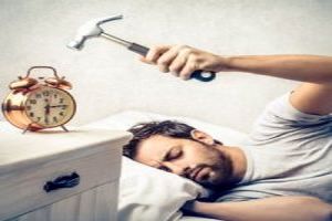 چند راهنمای مفید برای رفع مشکل دیر بیدار شدن از خواب
