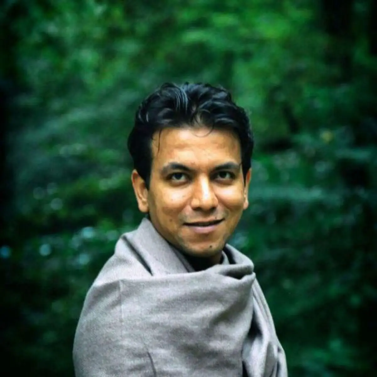 آقای انصاریان کاش پل زده بودی به جای فاصله